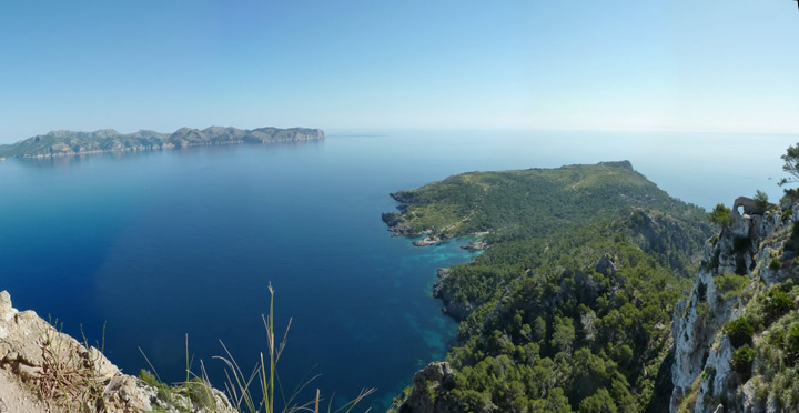 angeltourenmallorca.de bootausfluge nach Cabo Pinar auf Mallorca