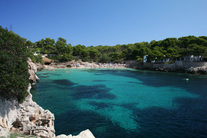 fishingtripmajorca.co.uk boat trips to Cala Gat in Majorca