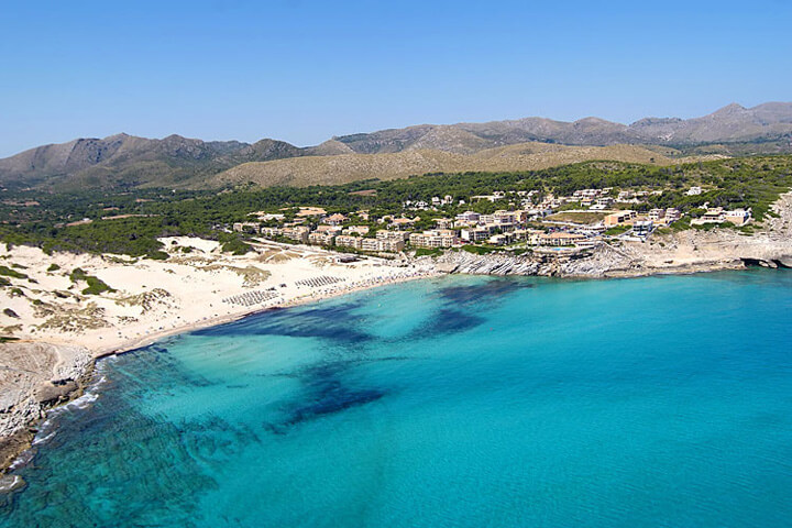 angeltourenmallorca.de bootausfluge nach Cala Mesquida auf Mallorca