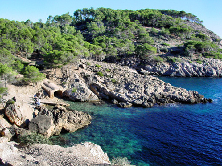 pescaturismemallorca.com excursions en vaixell a Cala Monjo Mallorca