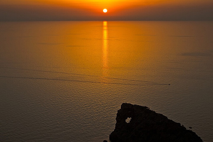 fishingtripmajorca.co.uk boat trips along the coast of Tramontana Majorca