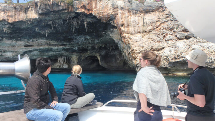 www.pescaturismemallorca.com excursions en vaixell a Mallorca amb Joans