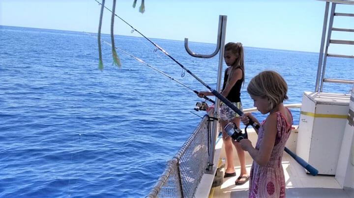 www.pescaturismemallorca.com excursions en vaixell a Cala Bona amb Joan